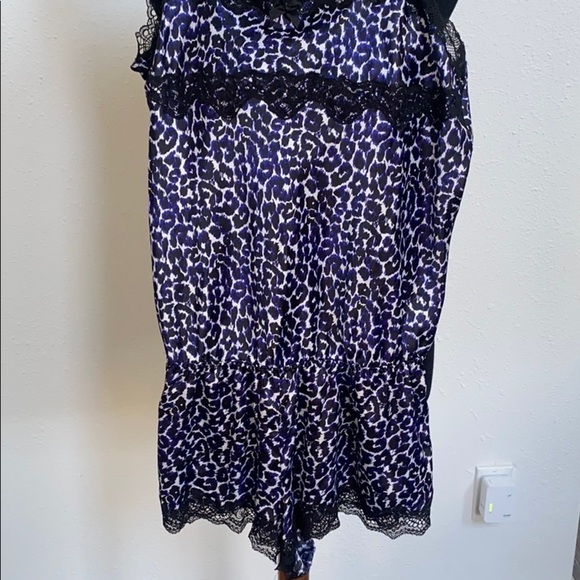 Victoria’s Secret lingerie Blue animal print leopard satin romper stretch - Picture 6 of 11